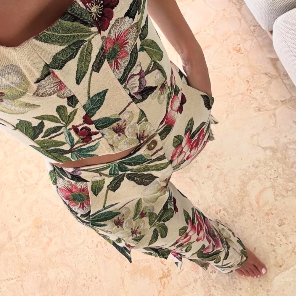 NWT Carolina sanz Tierra pant
